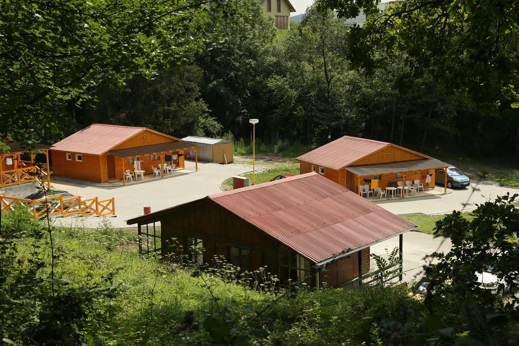 Eurocamping Bojkovice Hotel ภายนอก รูปภาพ