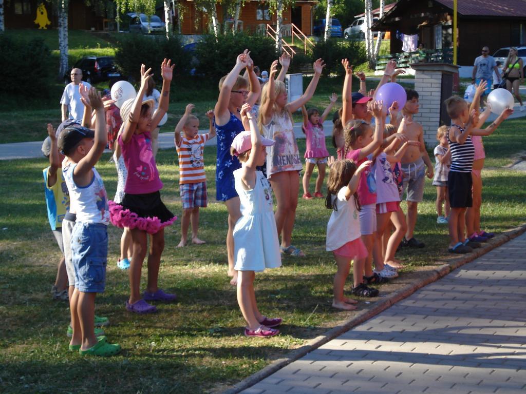 Eurocamping Bojkovice Hotel ภายนอก รูปภาพ